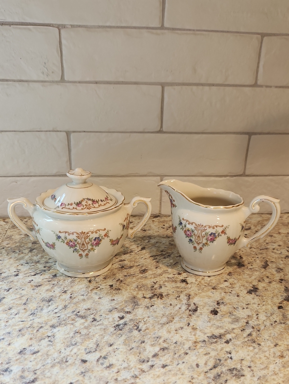 Syracuse China Sugar Bowl With Lid And Creamer
